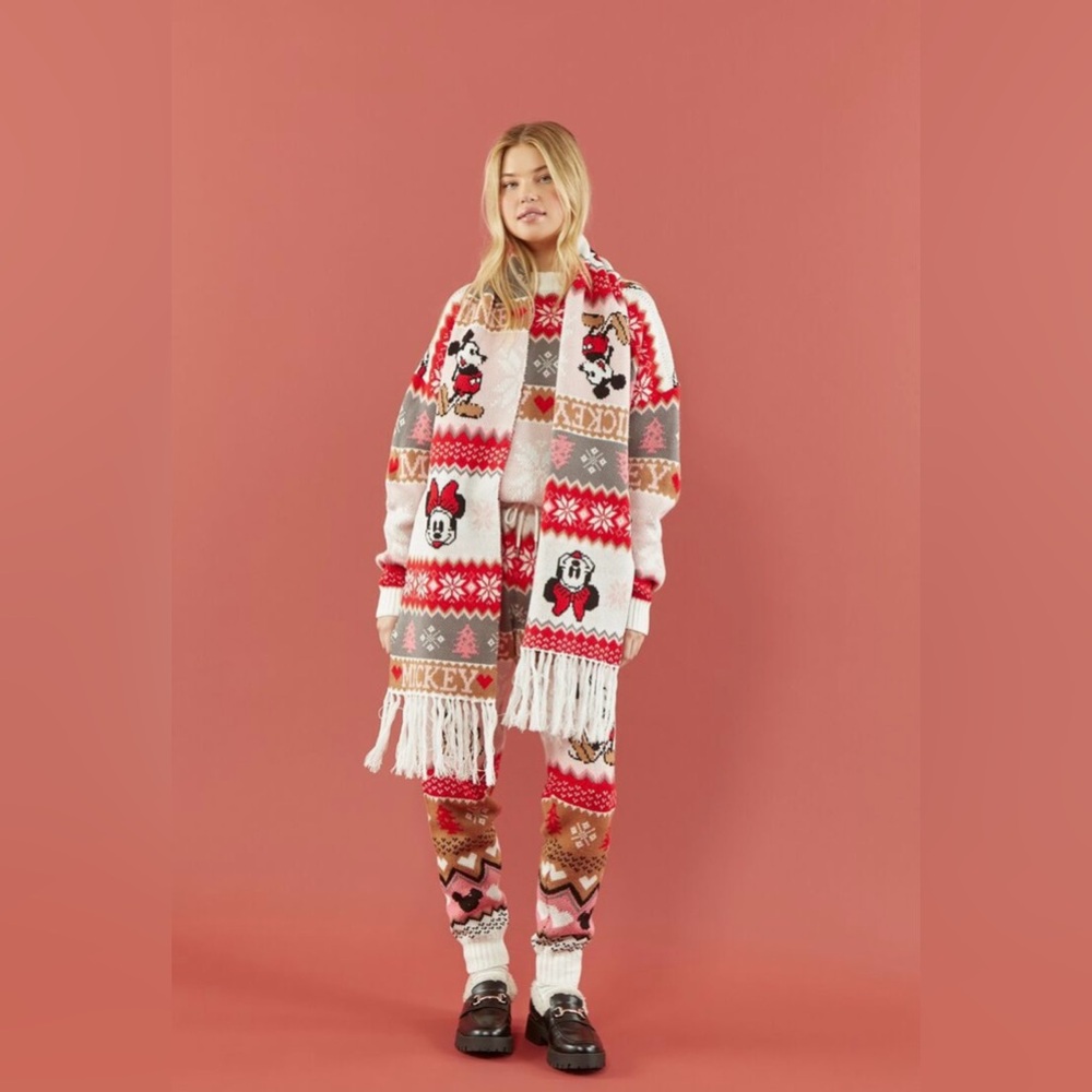 NEW Forever 21 x Disney Mickey Mouse Fair Isle Christmas Sweater-Knit Joggers - Picture 2 of 9
